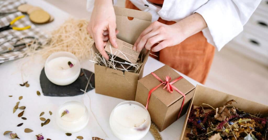 10 Best Candle Scents of 2026: Top Picks Loved by Real Buyers 10 lady opening candle box